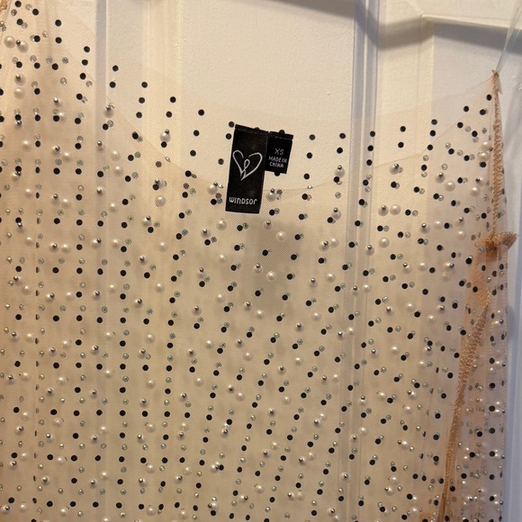 Windsor Pearl Embellished Nude Top - Picture 4 of 4